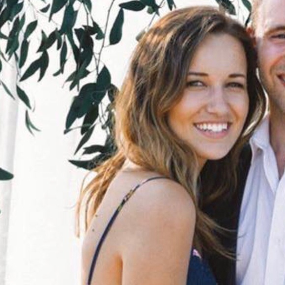 Meet your Posher, Liz - Picture 1 of 1